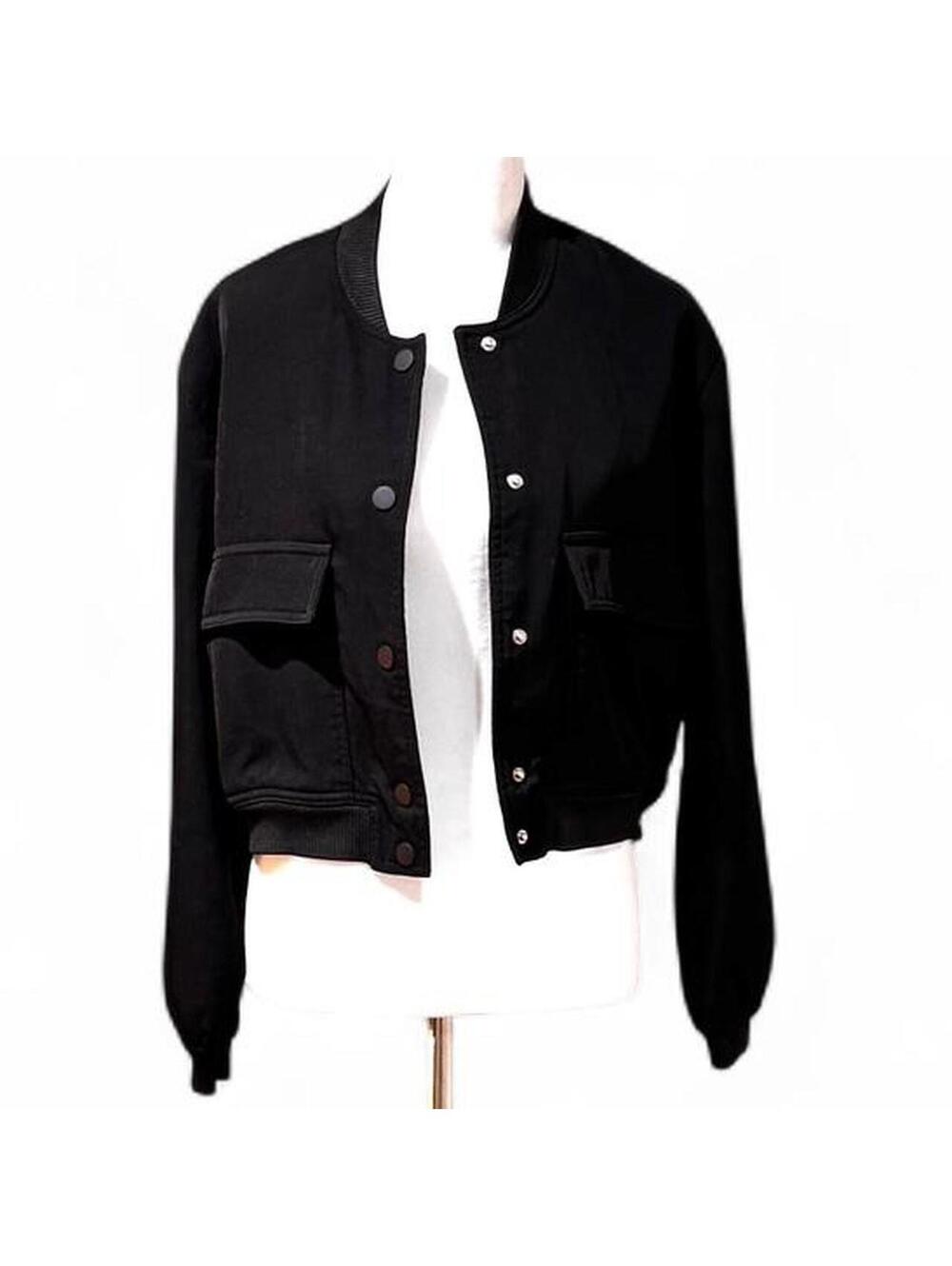 Black bomber jacket #bomberjacket